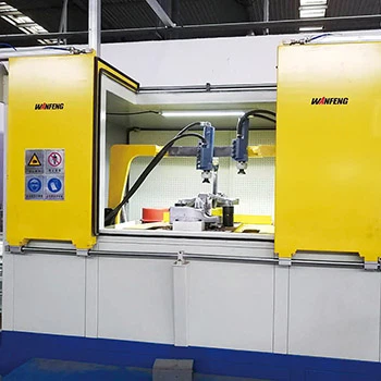 Decoring machine